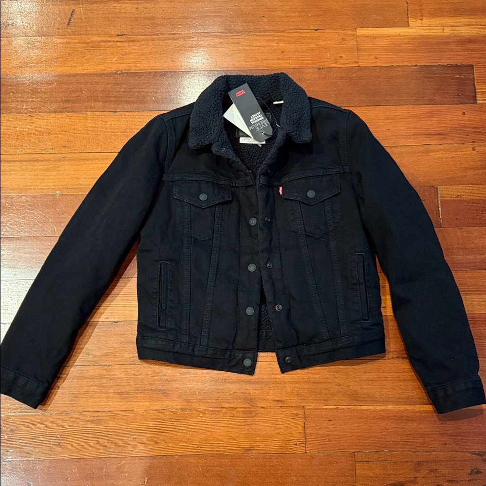 Levi's Black Sherpa Collar Denim Jacket - Classic Trucker Style